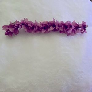 Claire’s pink floral headband